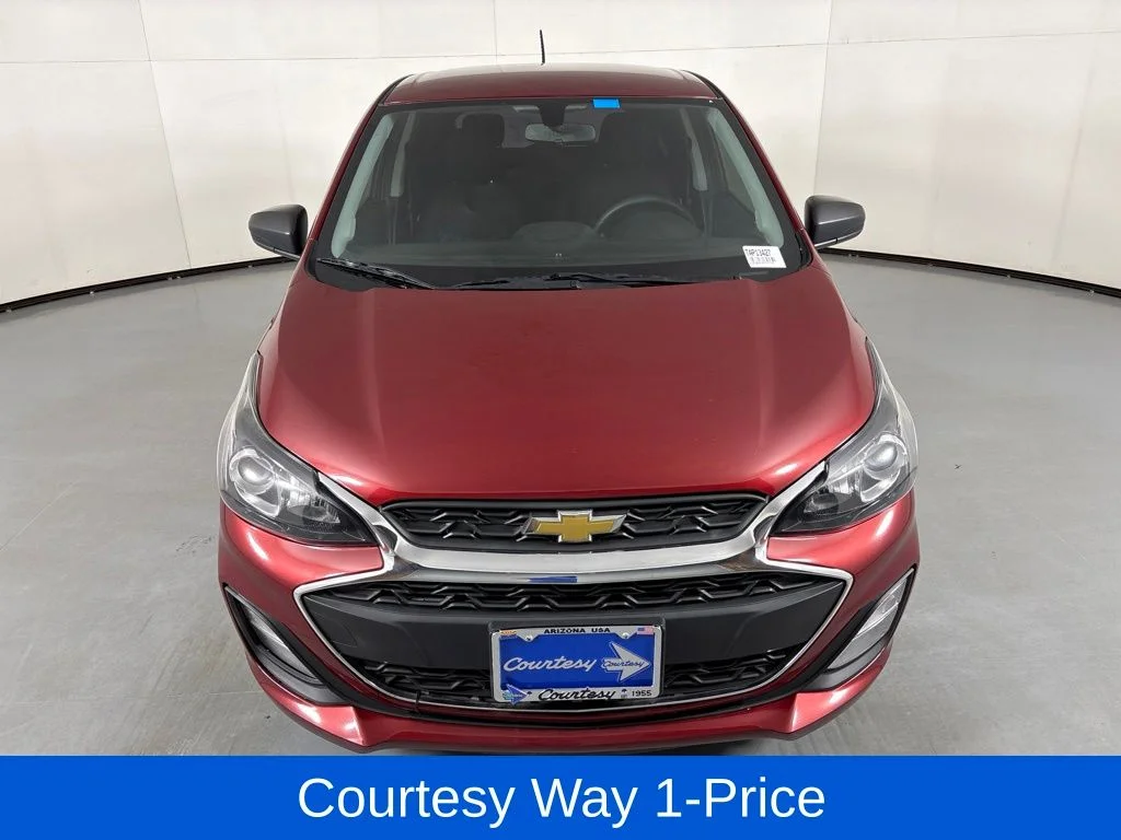 Used 2022 Red Chevrolet LS image 4