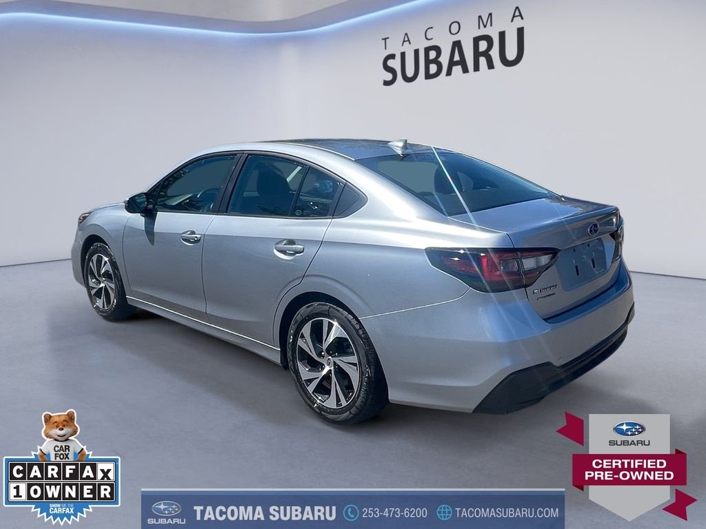 Used 2025  Subaru Premium image 3