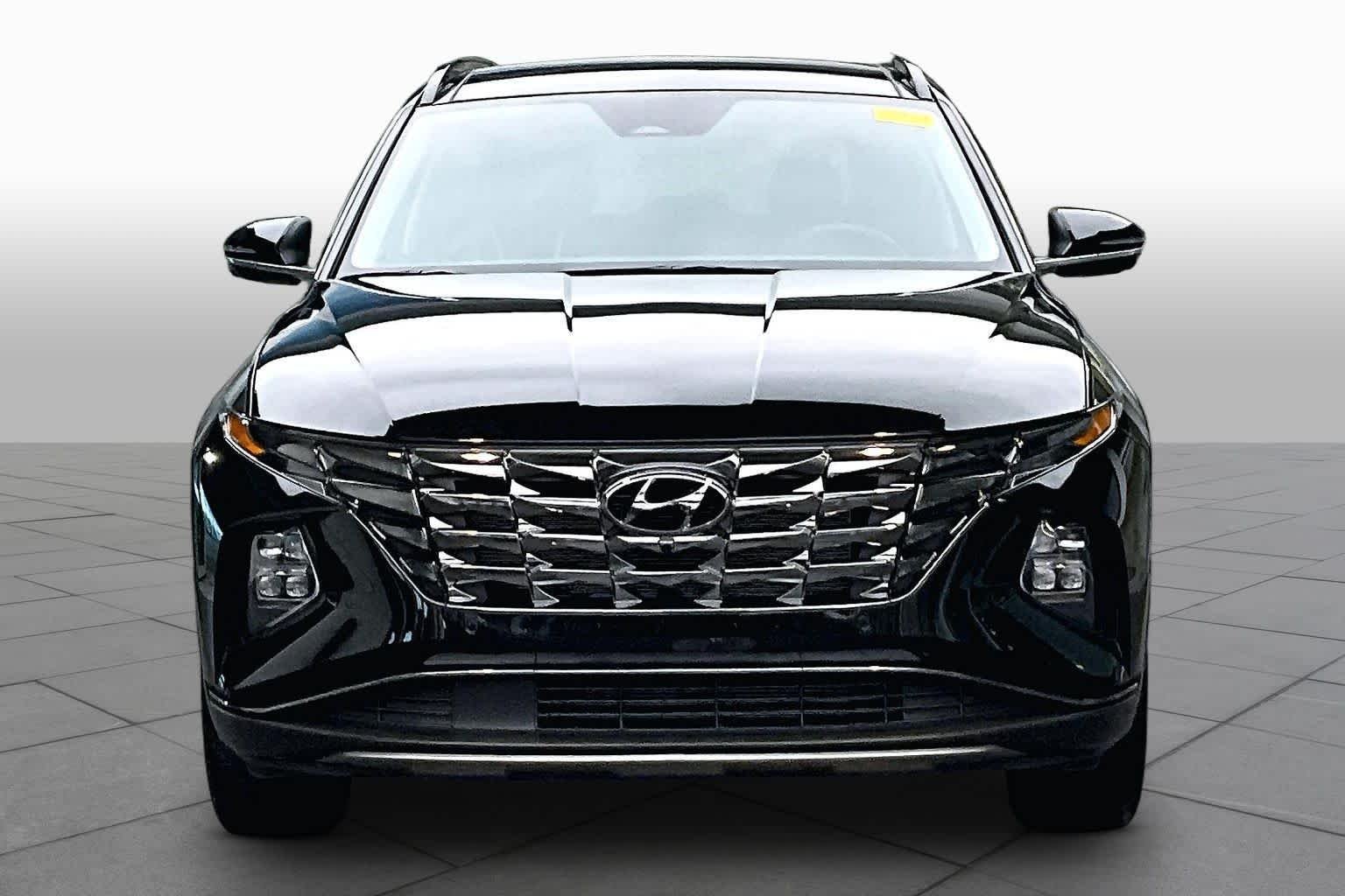 Used 2024 Black Pearl Hyundai Limited image 3