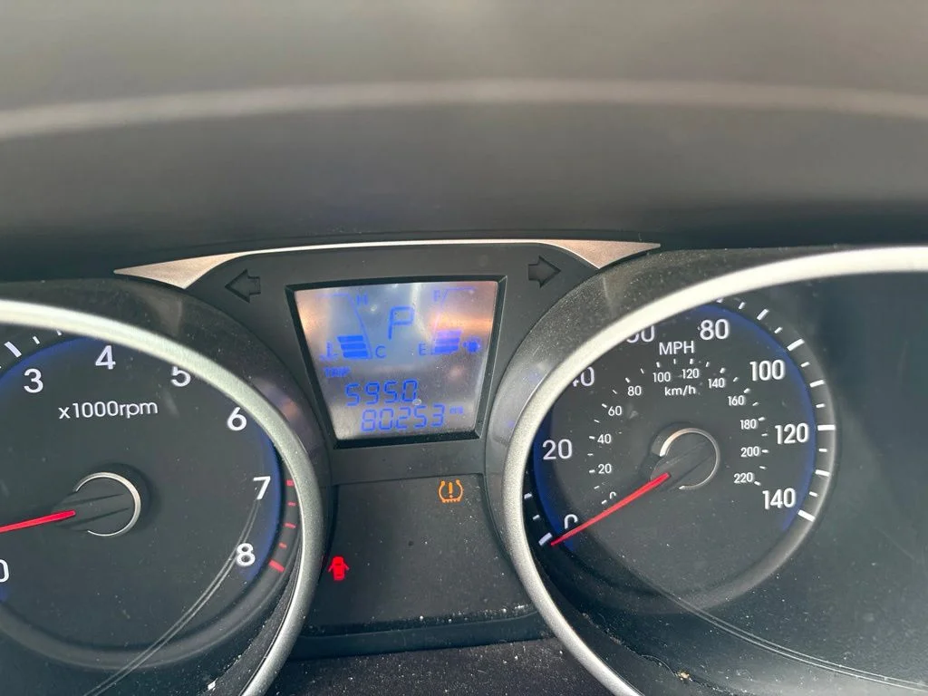 Used 2014 Blue Hyundai GLS image 6