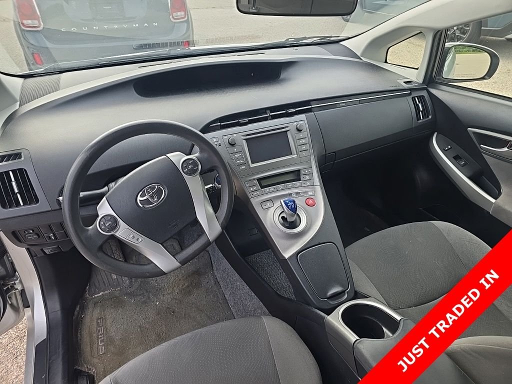 Used 2013 Silver Toyota Two image 7