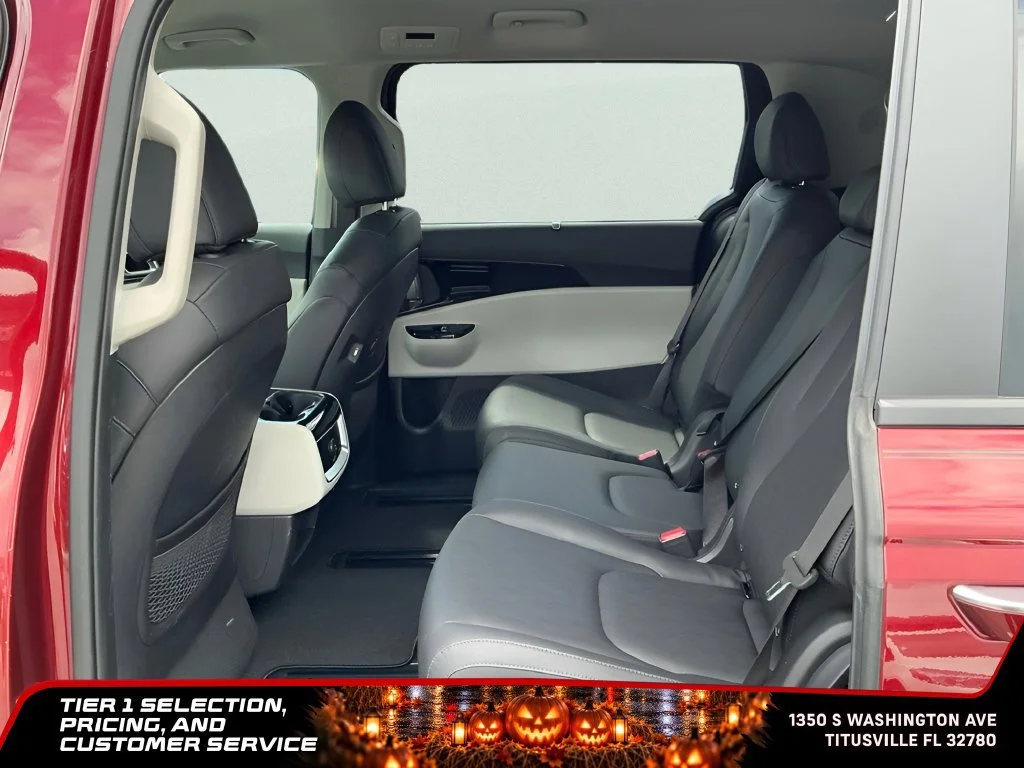 2024 Kia Carnival EX - Photo 21