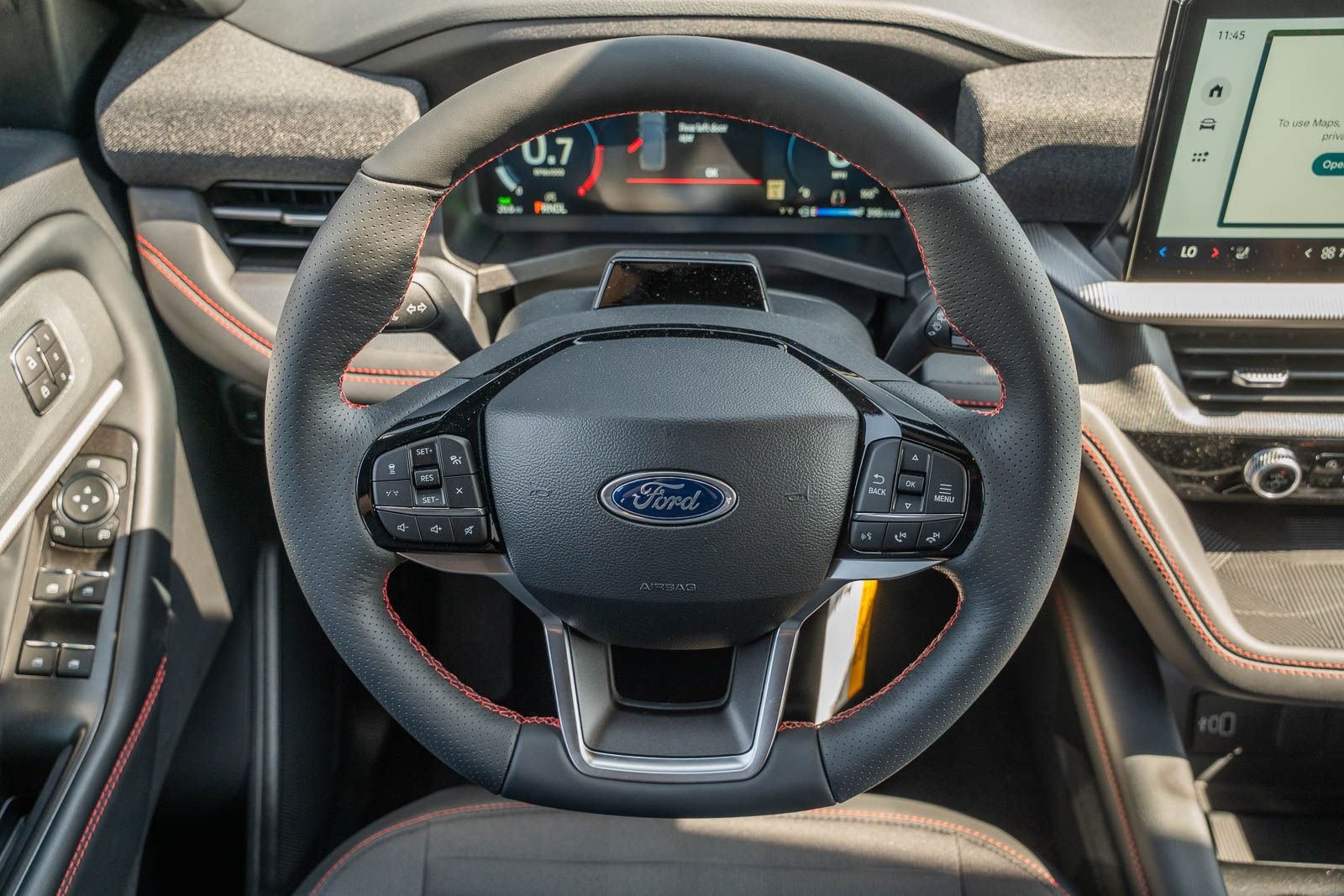 New 2026 Carbonized Gray Metallic Ford ST-Line image 26