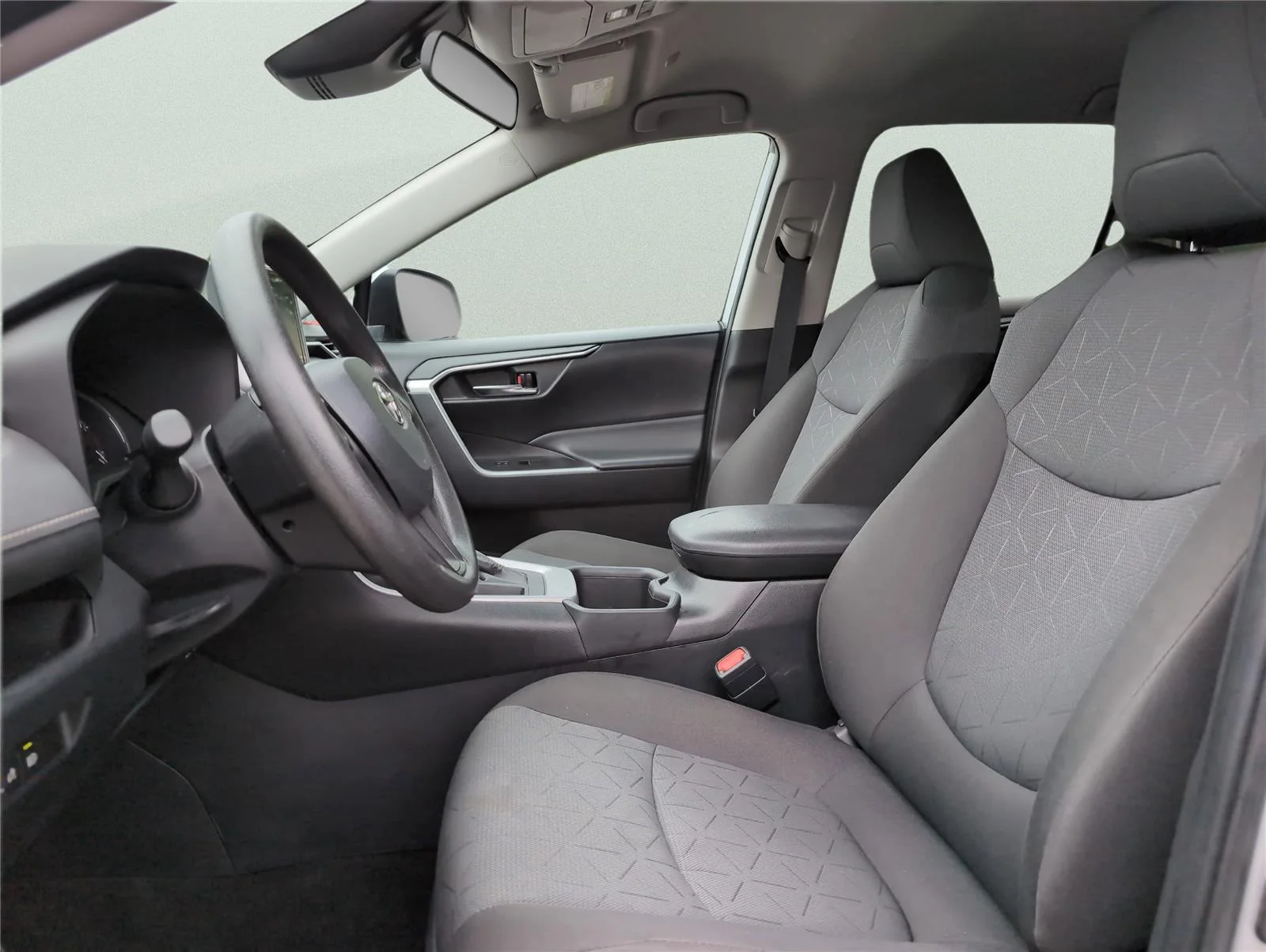 Used 2024 Silver Sky Metallic Toyota XLE image 13
