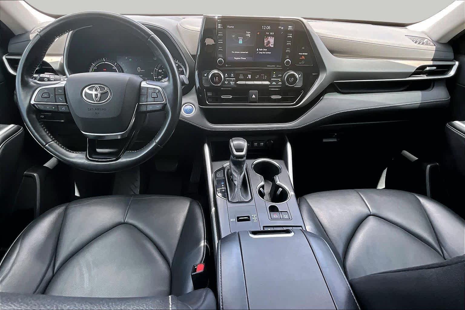 Used 2021 Celestial Silver Metallic Toyota Hybrid XLE image 15