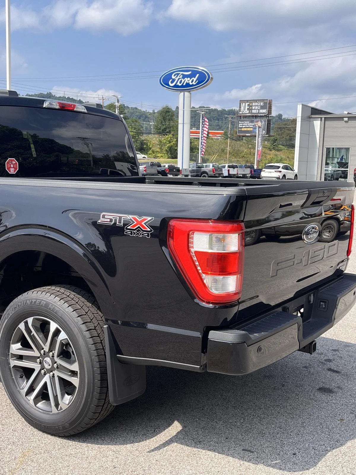 Used 2023 Black Metallic Ford XL image 6