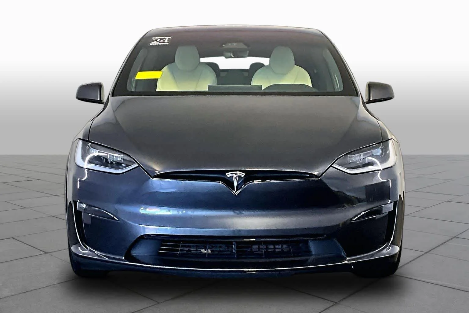 Used 2024 Pearl White Multi-Coat Tesla  image 3