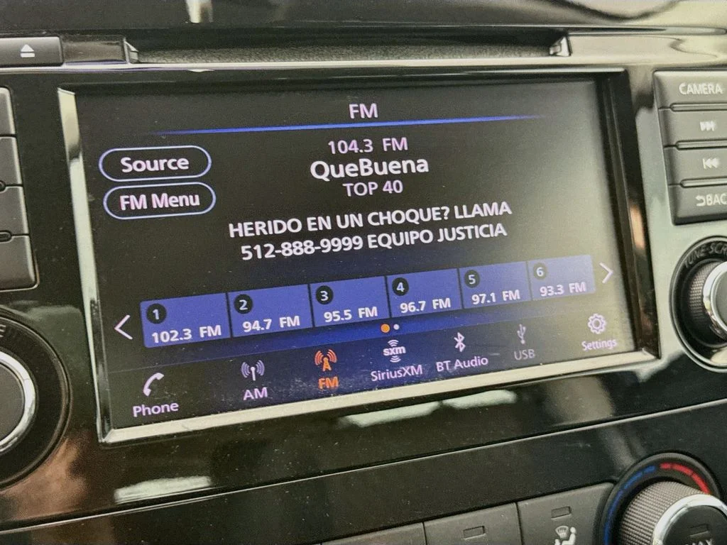Used 2018 Blue Nissan S image 17