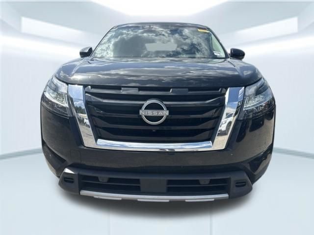Used 2024 Black Nissan SL image 2