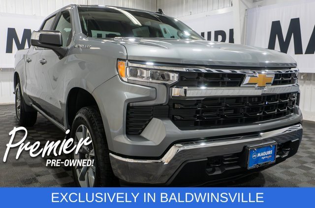 Used 2026 Gray Chevrolet LT image 4