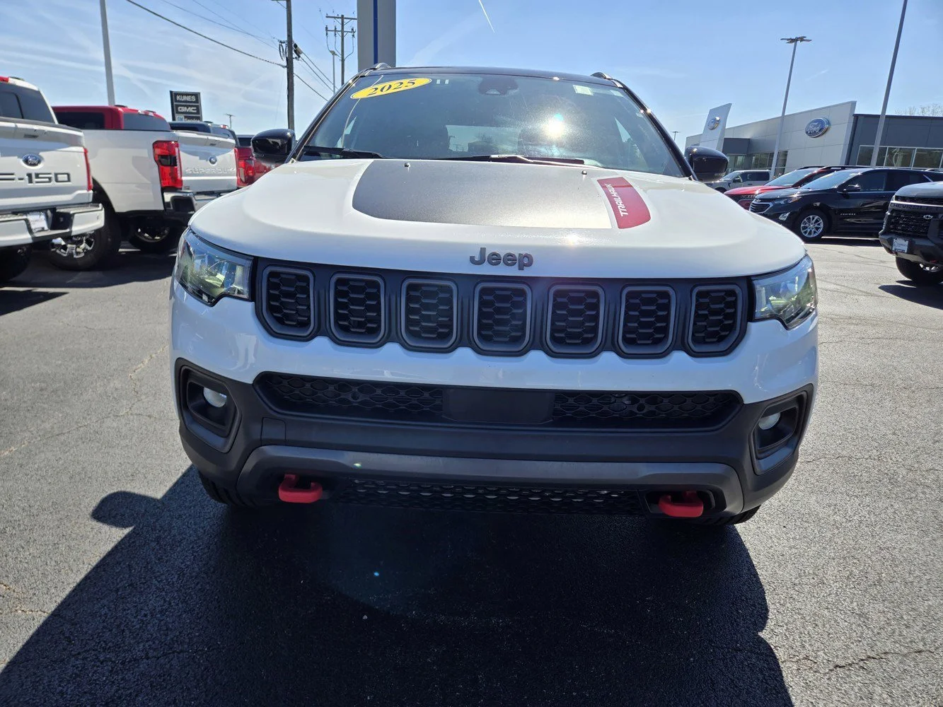 Used 2025 Bright White Clearcoat Jeep Trailhawk image 42