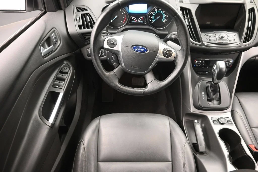 Used 2015 Silver Ford SE image 14