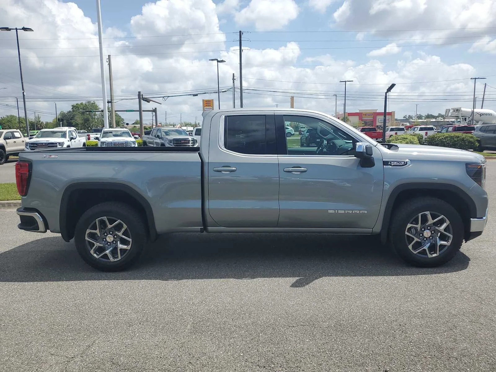 New 2026 Sterling Metallic GMC SLE image 7