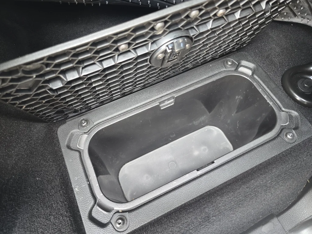 Used 2018 Grey Ram Tradesman image 33