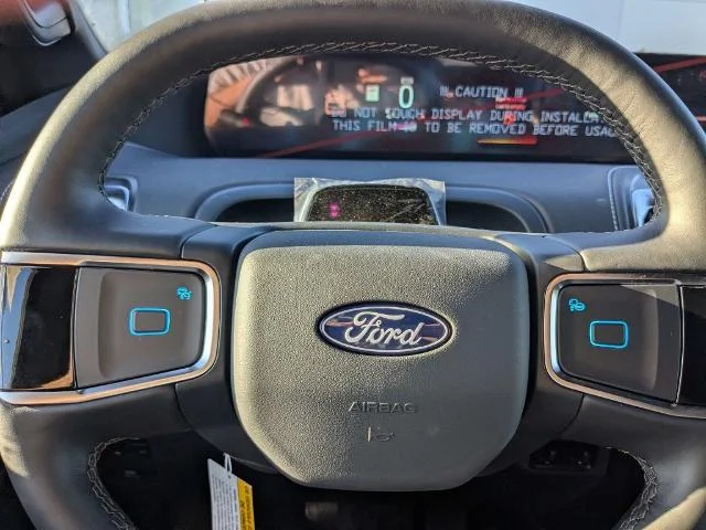 New 2027 Star White Metallic Tri-Coat Ford Platinum image 65