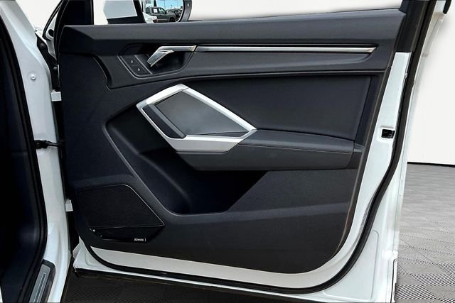 Used 2022 White Audi Premium Plus image 17