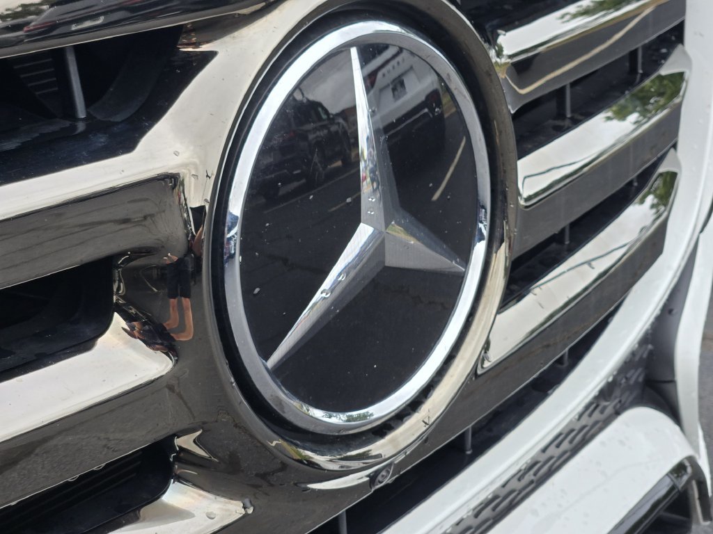 Used 2024 White Mercedes-Benz GLS 450 image 11