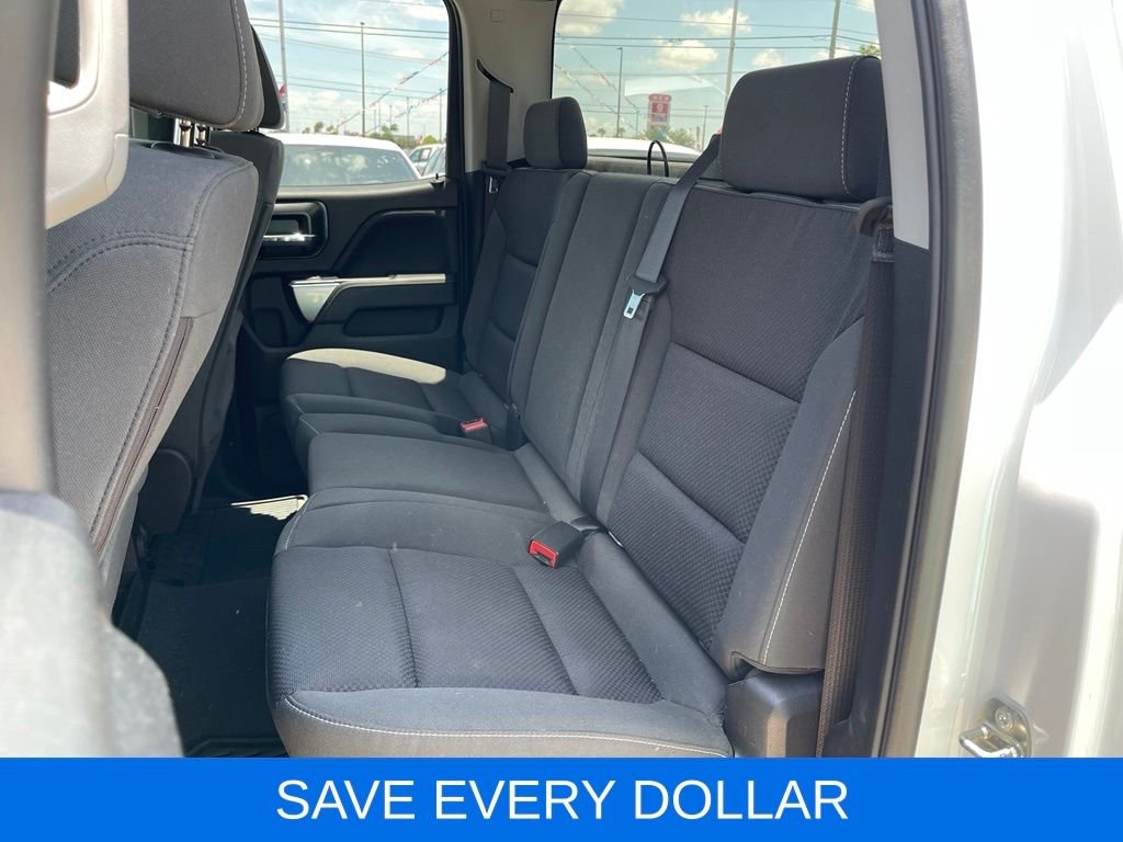 Used 2019 White Chevrolet LT image 14