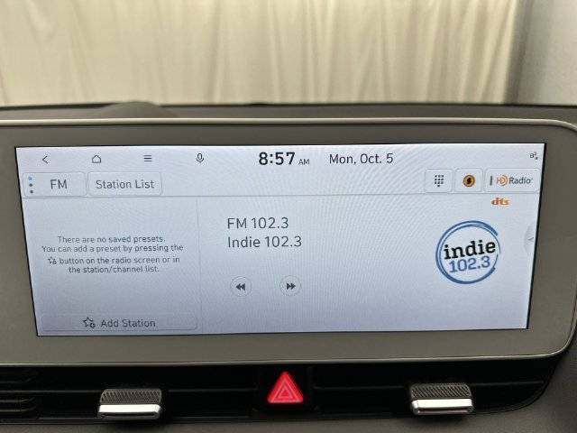 2024 Hyundai IONIQ 5 Limited - Photo 16