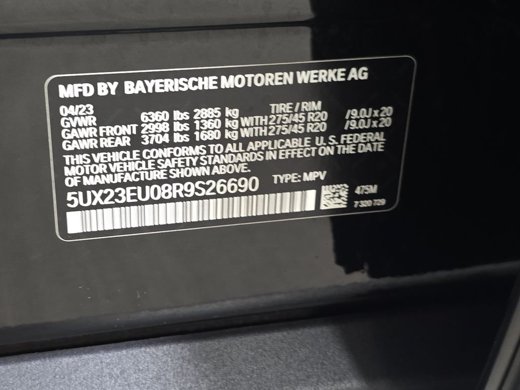 Certified Used 2024 Black Sapphire Metallic BMW xDrive40i image 31