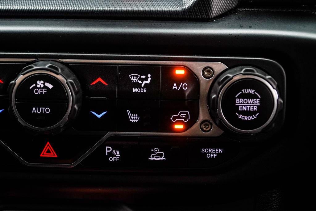 Used 2021 Black Jeep Unlimited Rubicon 392 image 29
