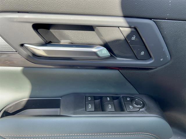 2026 GMC Terrain AT4 - Photo 14