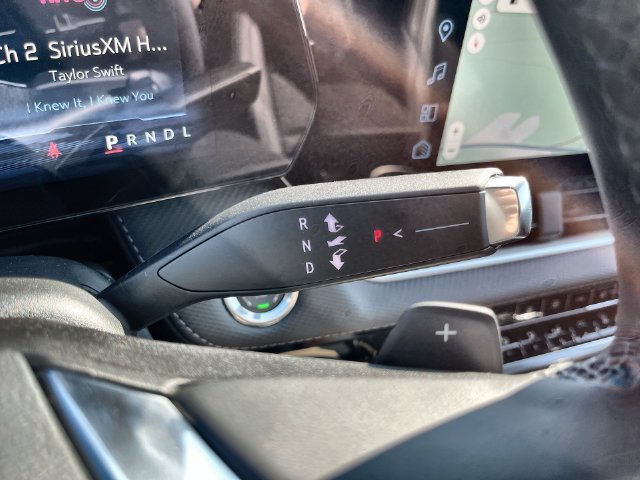 2027 Chevrolet Equinox photo 22 of 34