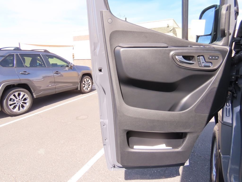 2026 Mercedes-Benz Sprinter Cargo Van Base - Photo 23