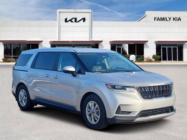 2023 Kia Carnival LX Seat Package