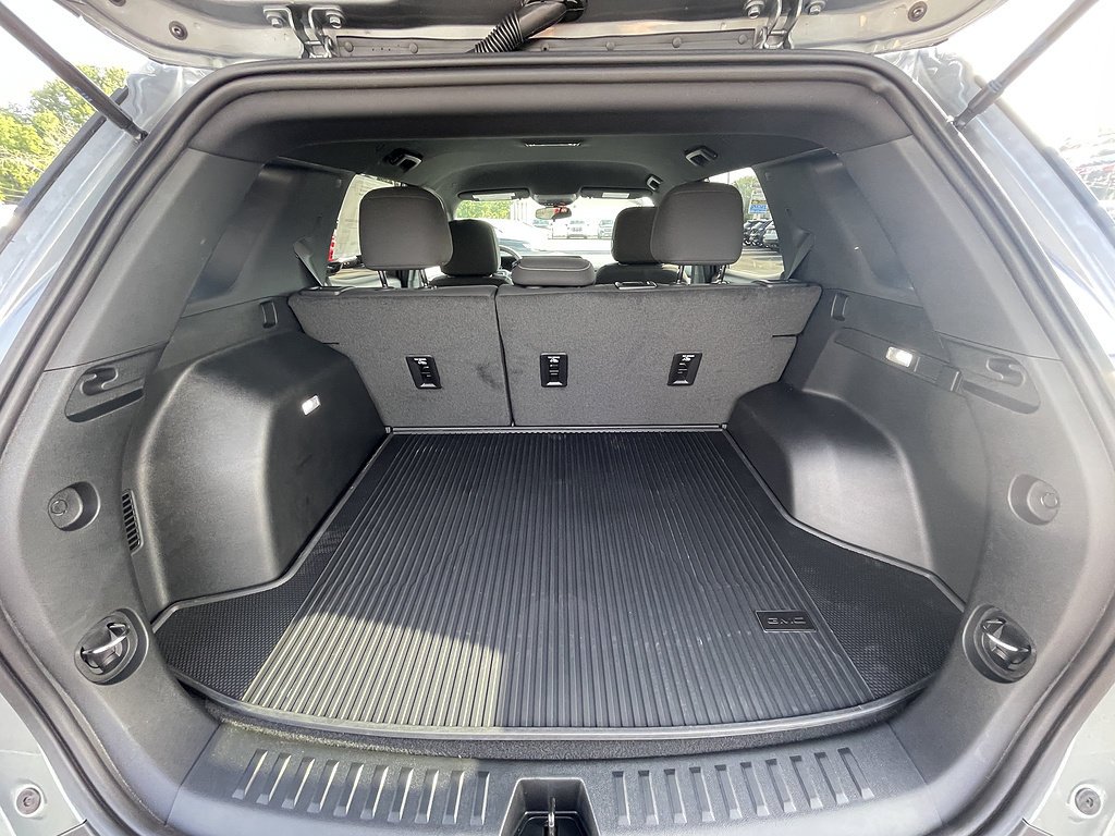 2027 GMC Terrain Elevation - Photo 18