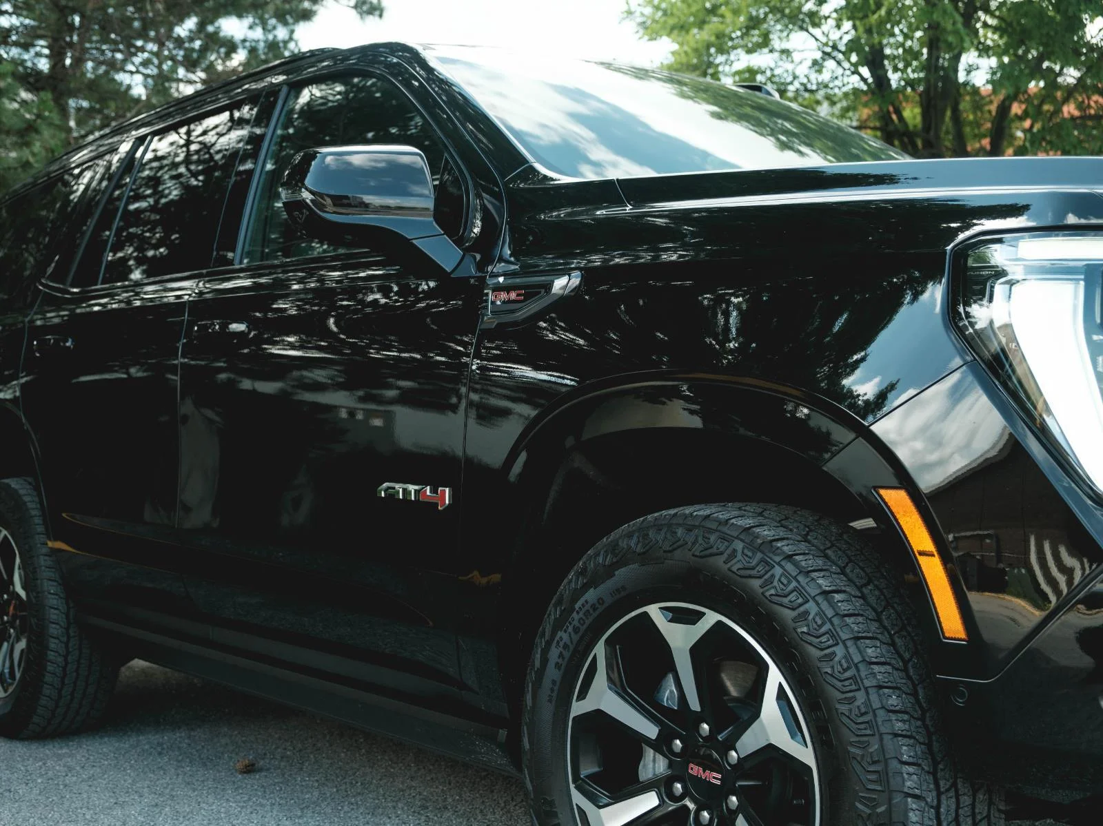 Used 2026 Onyx Black GMC AT4 image 45