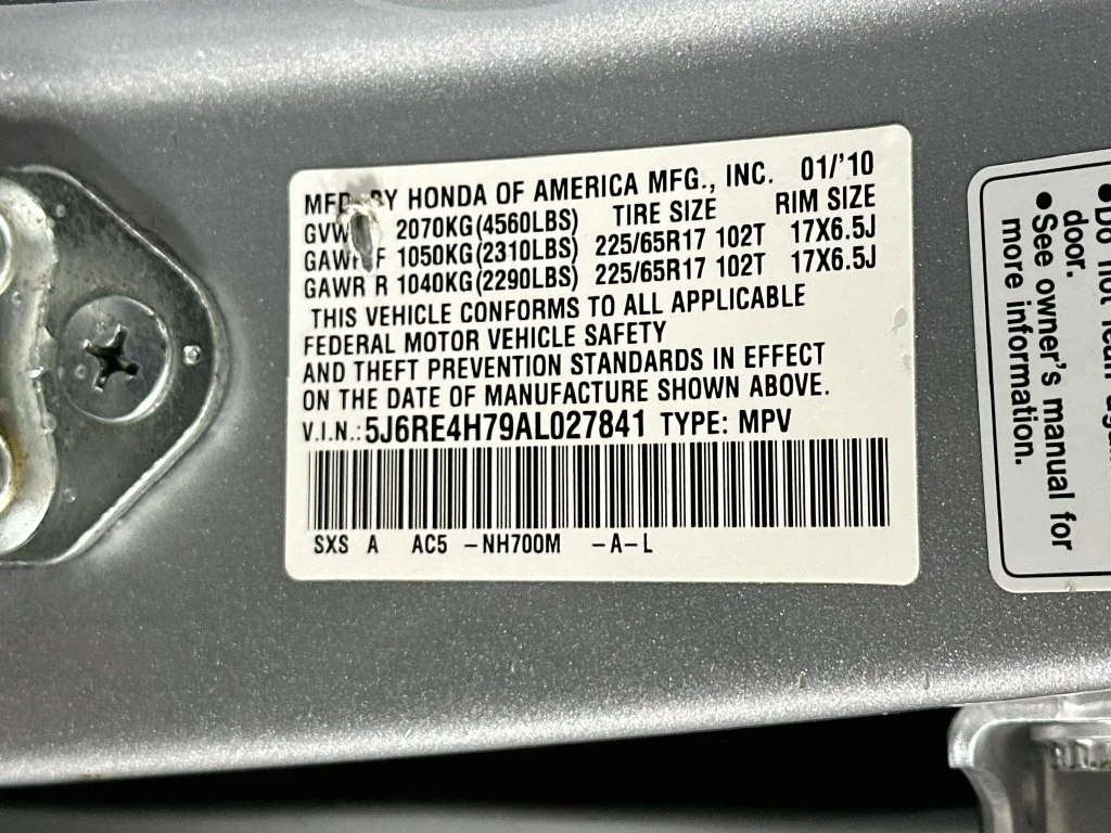 Used 2010 Alabaster Silver Metallic Honda EX-L image 31