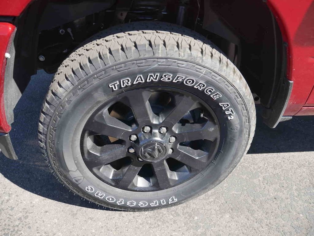New 2026 Molten Red Pearl-Coat Exterior Paint RAM LARAMIE image 15