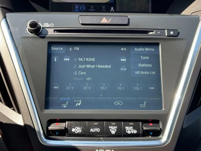 Used 2020 White Acura Advance Package image 24