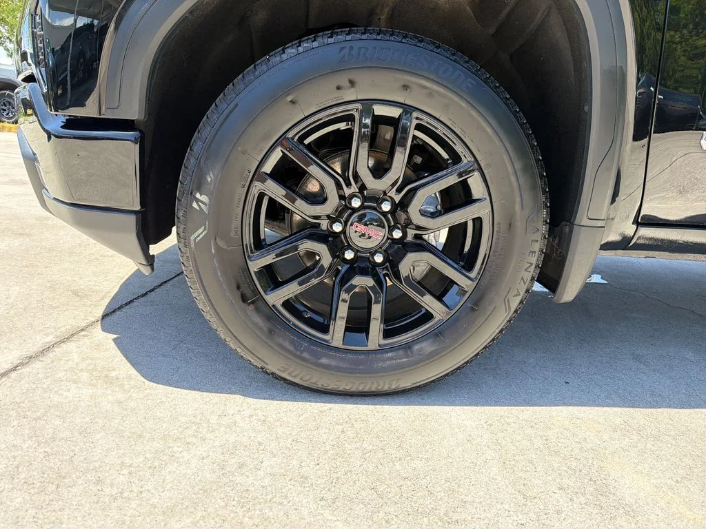 2024 GMC Sierra 1500 Elevation - Photo 12