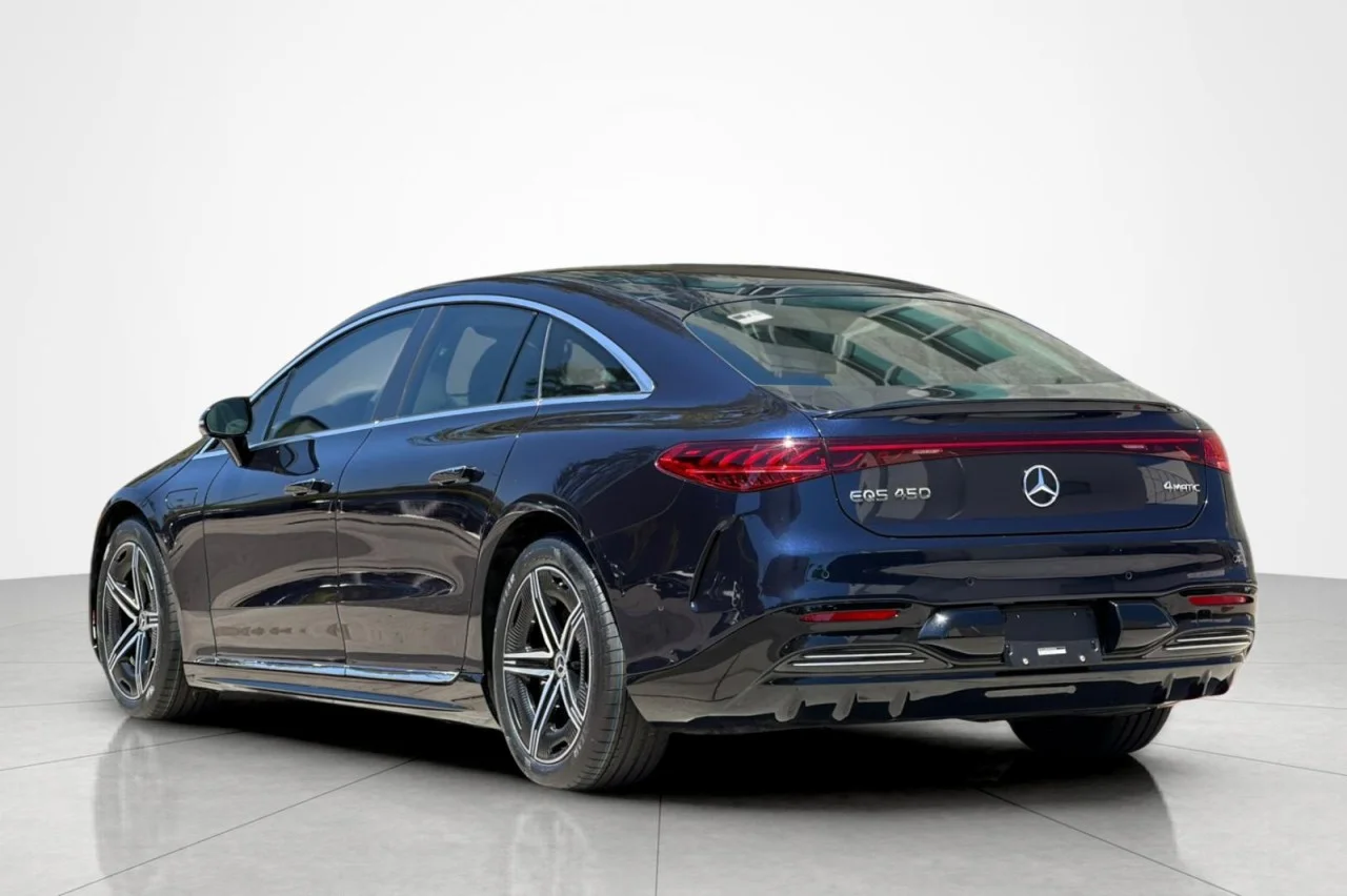 Certified Used 2024 Nautical Blue Metallic Mercedes-Benz EQS 450 image 3