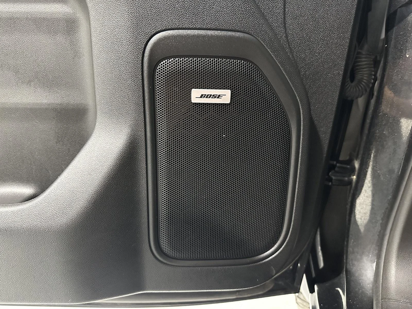 Used 2021 EBONY TWILIGHT METALLIC GMC Denali image 24