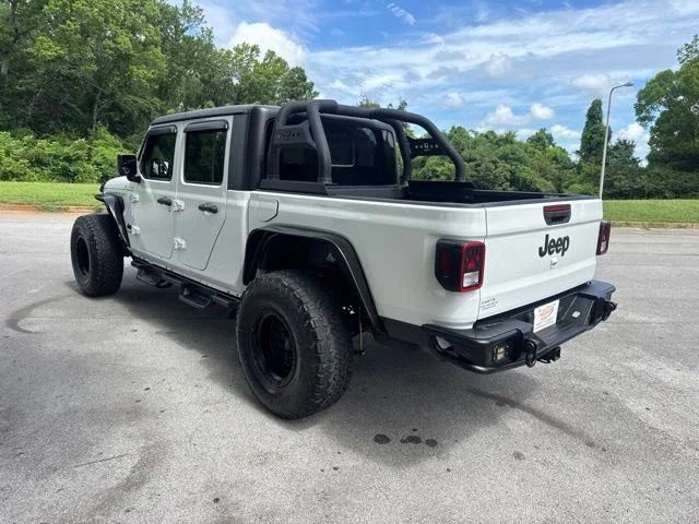 Used 2020 White Jeep Sport image 5