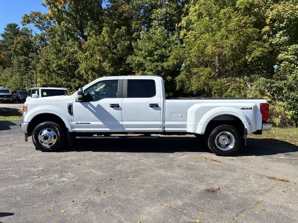 Used 2022 White Ford XL image 4
