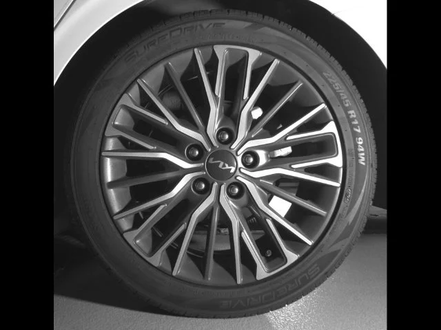Used 2022 Snow White Pearl Kia GT-Line image 11