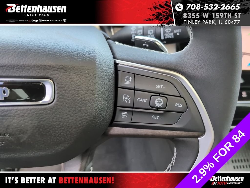New 2026 Baltic Gray Metallic Clear-Coat Exterior Paint Jeep Altitude image 19