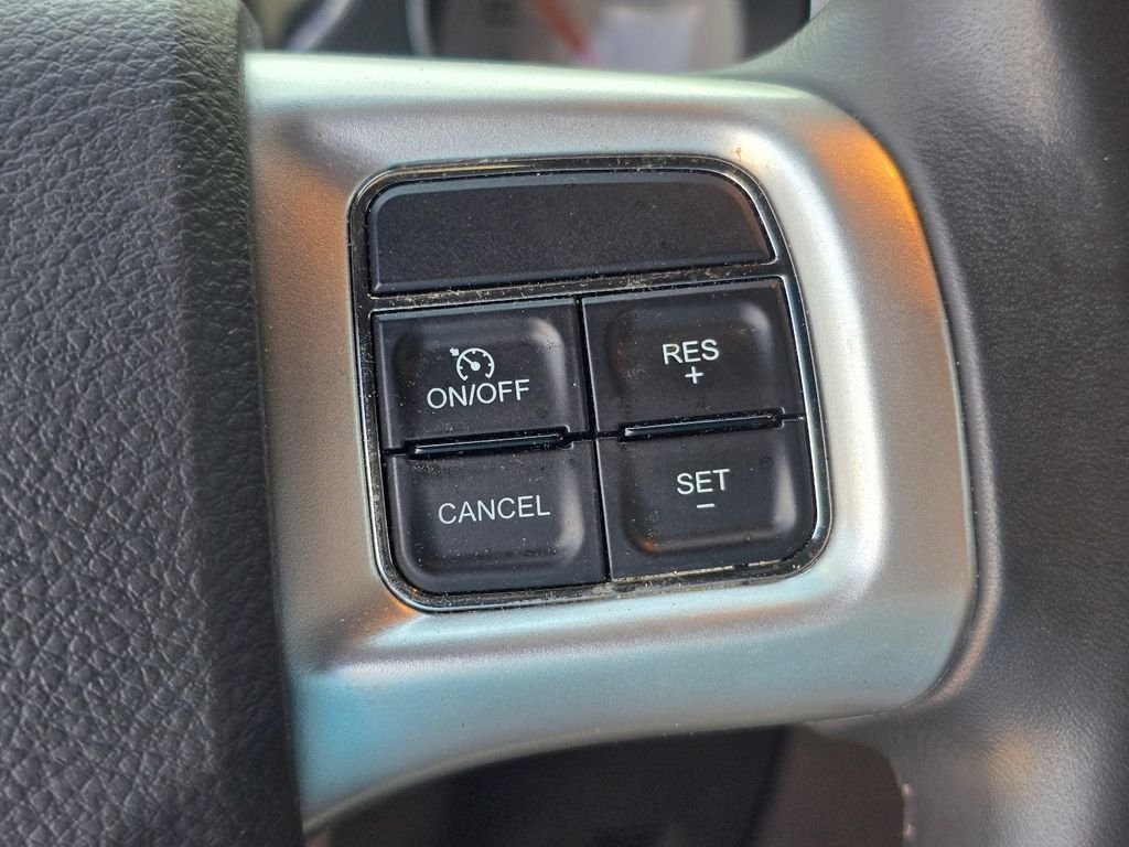 Used 2014 Purple Dodge R/T image 16