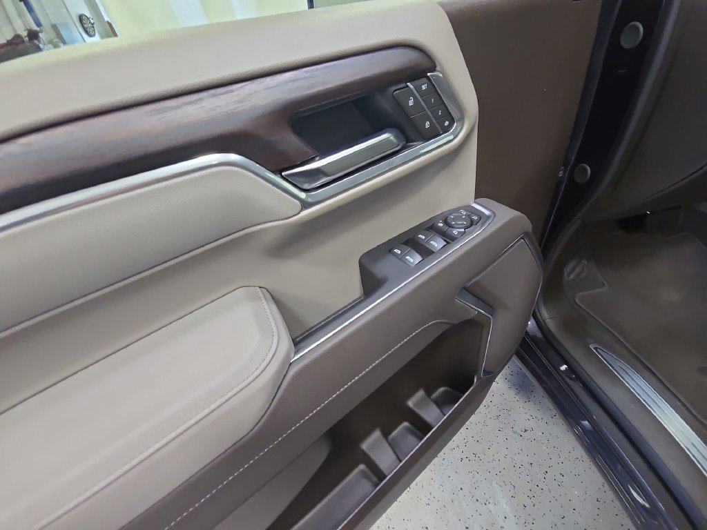2025 GMC Sierra 1500 SLT - Photo 31