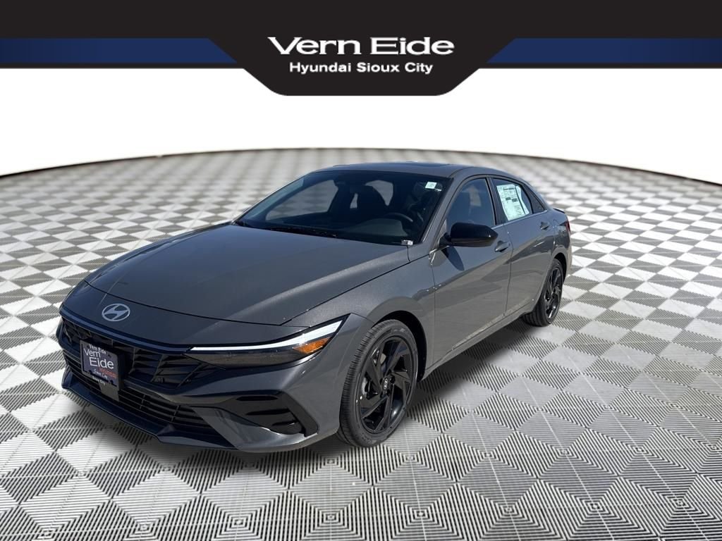 2026 Hyundai Elantra 2.0 SEL Sport Premium's photo