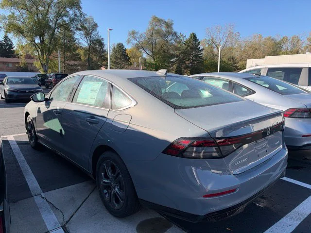 New 2026 Urban Gray Pearl Honda EX-L image 8