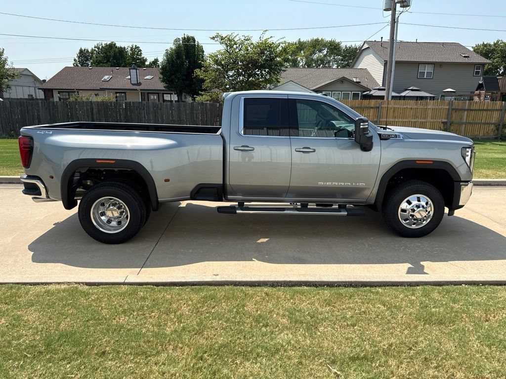 2026 GMC Sierra 3500HD SLE - Photo 6