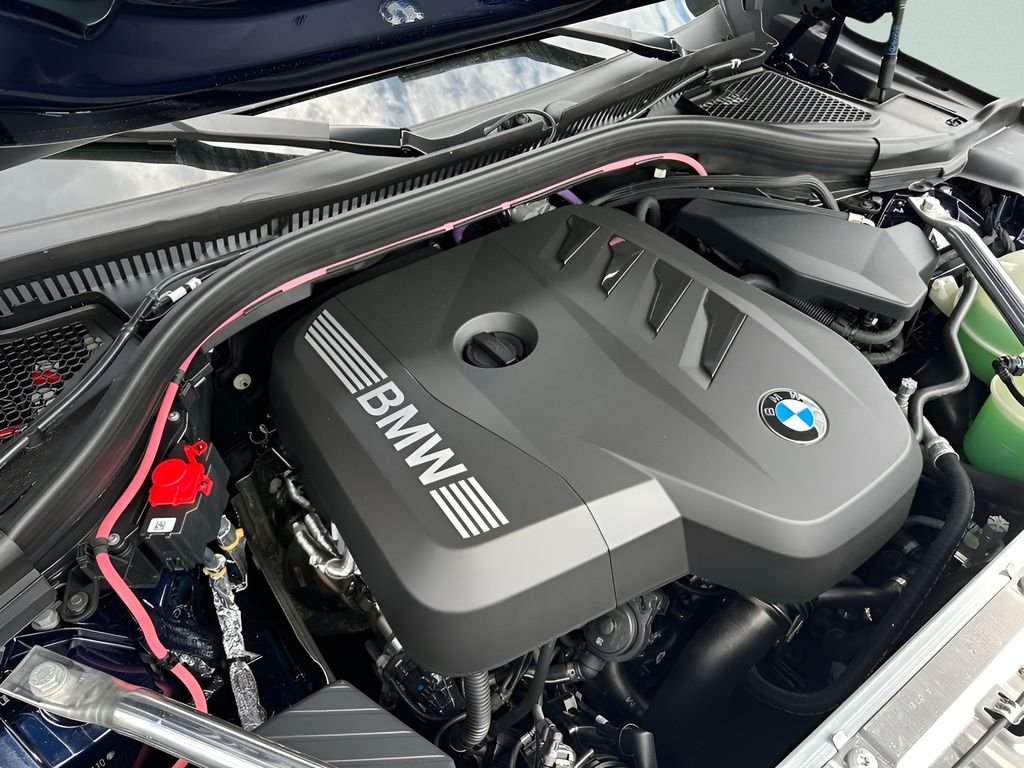 New 2026 Tanzanite Blue II Metallic BMW 30 xDrive image 9