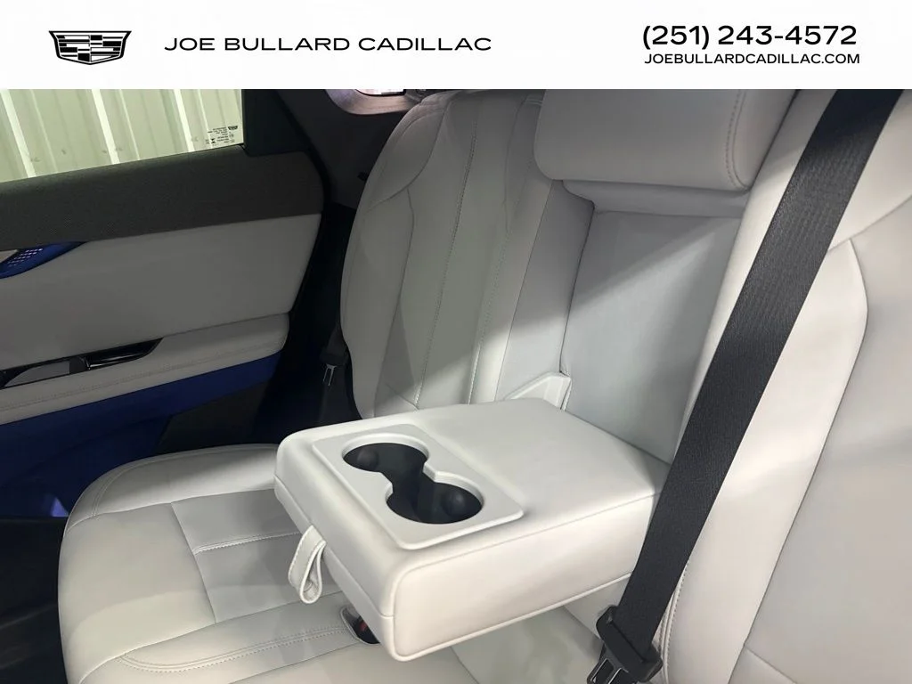 2026 Cadillac OPTIQ Luxury - Photo 15