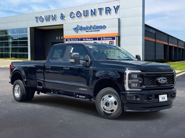 New 2026 Agate Black Metallic Ford XL image 1