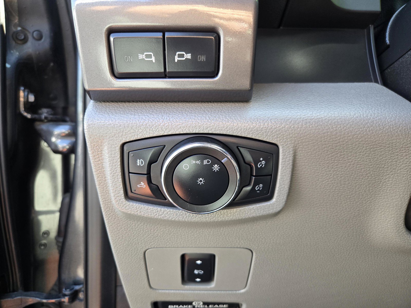 Used 2020 Gray Ford  image 24